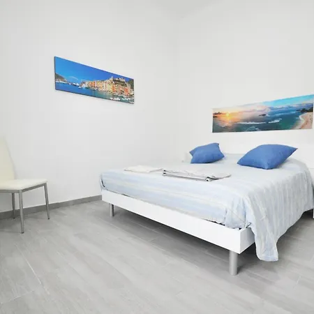 Apartment George House La Spezia